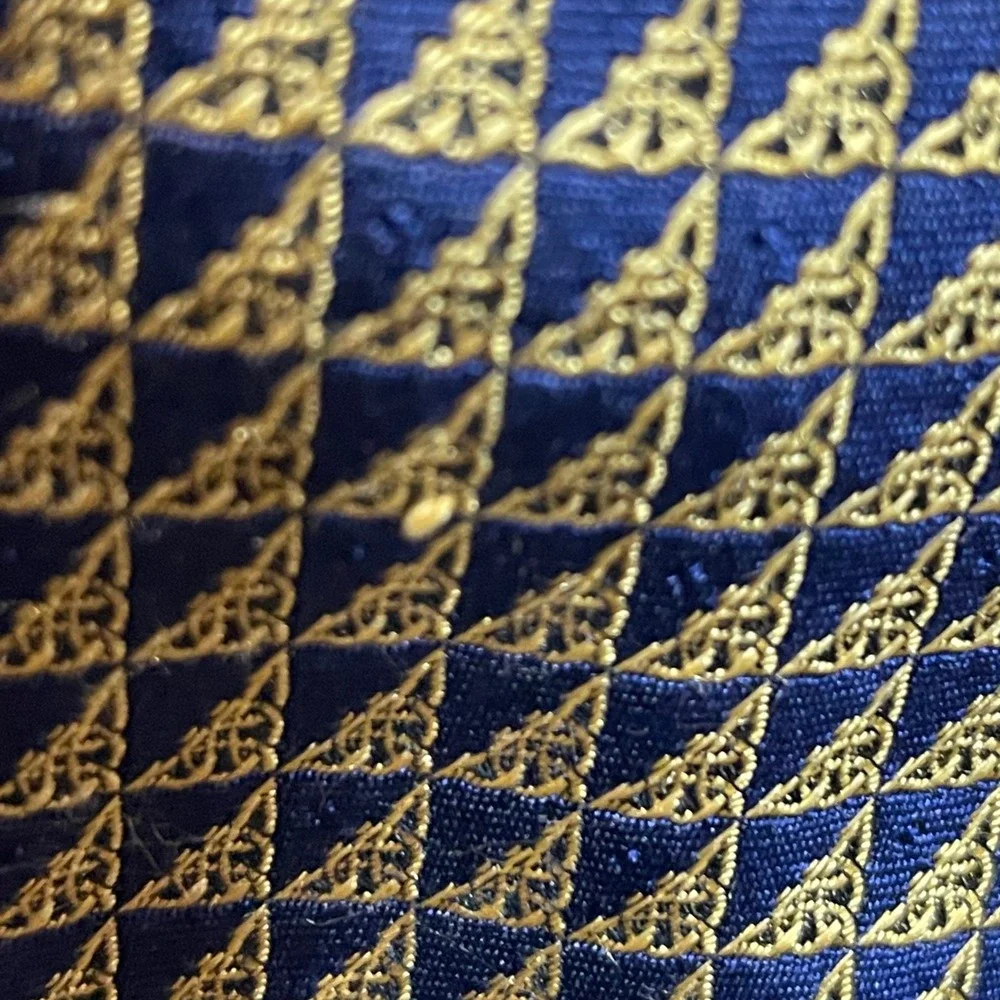 Patrick Francis Silk Tie‎ Mens Navy Gold Celtic Knot Geometric Ireland 62x3.75